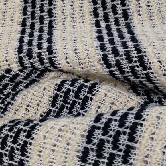 SUNDAY blouse top medium  blue cream stripe texture twist bottom elbow sleeve - Picture 2 of 6